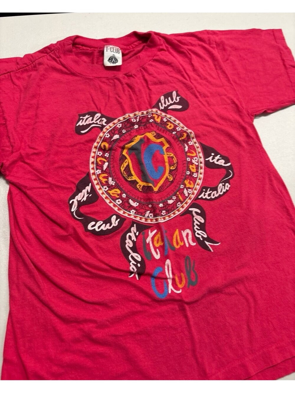 Vintage 90s I-Club “Italian Club” Single Stitch T-Shirt USA Made Size Medium
